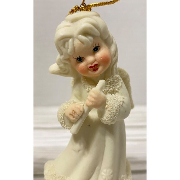 Vintage Angel Figurines Set Of 2 Ceramic Christmas Ornaments Flute & Harp Jade - Picture 5 of 7